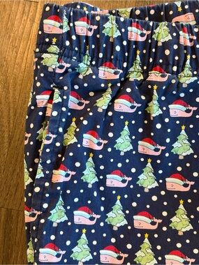 Vineyard Vines Men’s Christmas Holiday Whale & Tree Pajama Pants